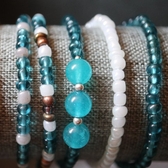 Bundle of 8 elastic bracelets HANDMADE teal, pear, brown - Picture 2 of 3